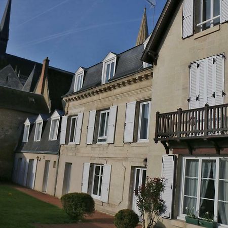 Отель La Maison D'Olivier Вандом Экстерьер фото